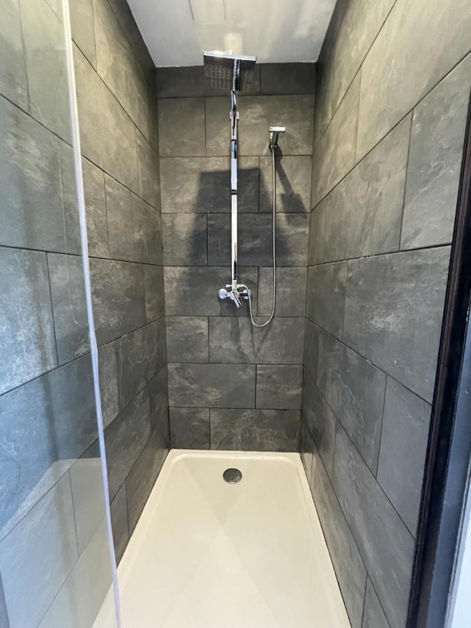 Chaleur Moderne Des Pyrenees Apartment Argeles-Gazost Exterior photo